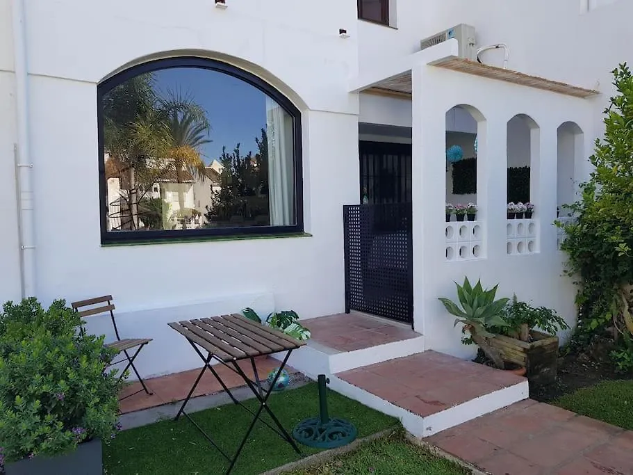 Willa Modern House With Large Pool! Estepona 0*,  Hiszpania