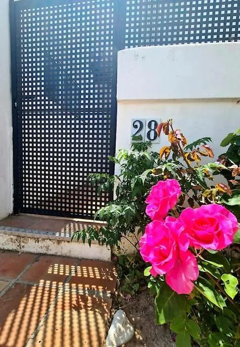 Dom wakacyjny Willa Modern House With Large Pool! Estepona Hiszpania