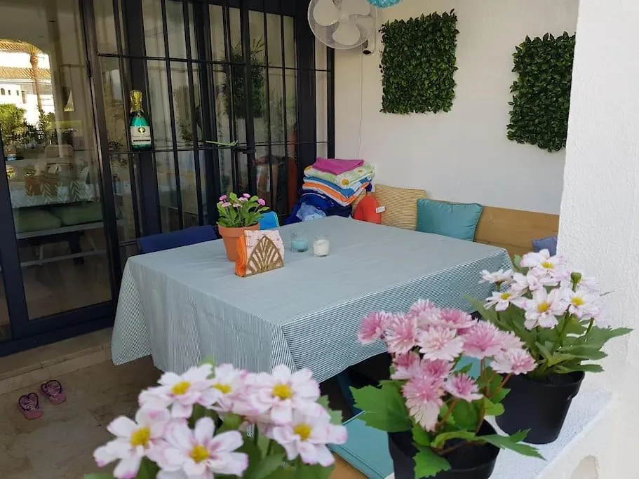 Dom wakacyjny Willa Modern House With Large Pool! Estepona