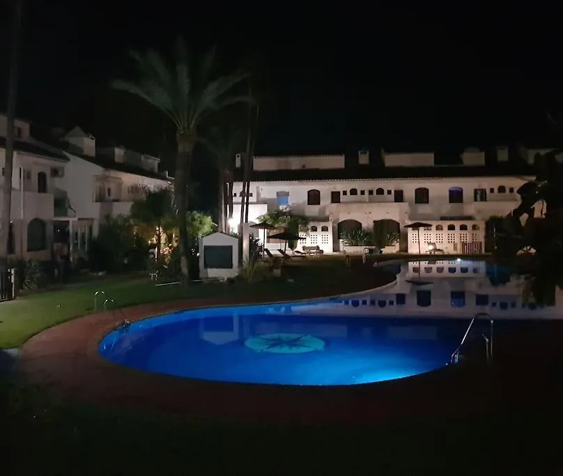 Willa Modern House With Large Pool! Estepona Hiszpania
