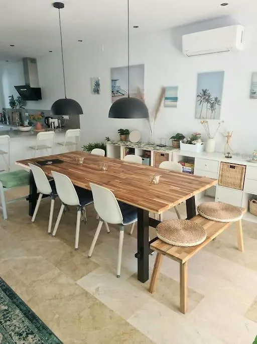 Dom wakacyjny Willa Modern House With Large Pool! Estepona